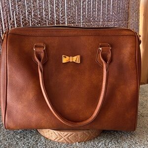 Elegant Brown faux Leather Handbag dual strap or crossbody